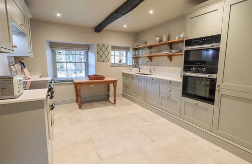 Windermere Cottage | Green Yew
