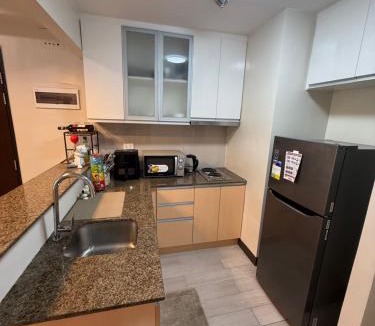 Legazpi Village Apartment | GREENBELT Hamilton