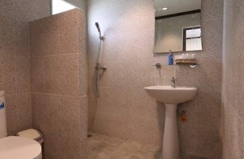 Hua Hin Hotel | Greenfield Valley Fishing Resort