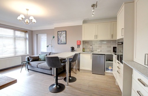 Waverton Apartment | Greenfields Apartment