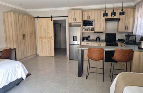 Alberton Apartment | Greenfields Long Stay