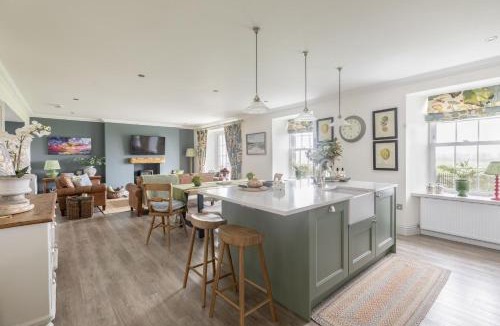Kelso House | Greenhead Cottage
