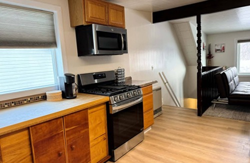 Spenard Apartment | Greenland