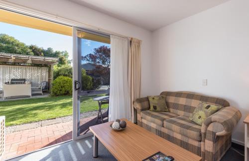 Nelson Hotel | Greens Motel