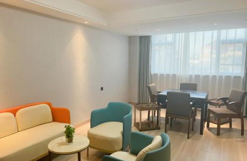 Taizhou Hotel | GreenTree Eastern Taizhou Gaogang North Yangzijiang Road Mingfa Plaza