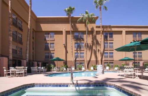 South Mountain Hotel | GreenTree Inn & Suites Phoenix Sky Harbor
