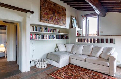 Santa Lucia House | Greg's House