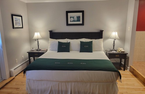 St. Anthony Hotel | Grenfell Heritage Hotel & Suites