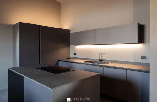 Pontedera Apartment | GREY LOFT