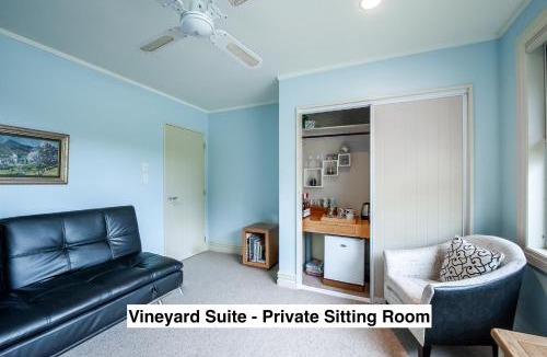 Alexandra Bed & Breakfast | Grey Ridge Vineyard Experience
