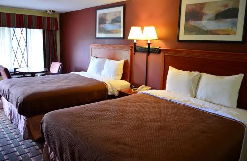 Hillsboro Hotel | Greystone Motel