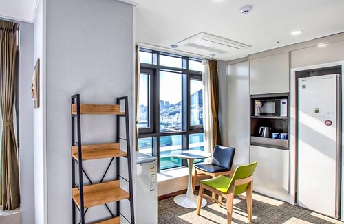 Nampo-dong Hotel | Griffin Bay Hotel