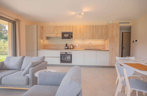 Cote d'Azur- French Riviera Apartment | Grimaud - Beautiful Apartment with his private wilde Garden