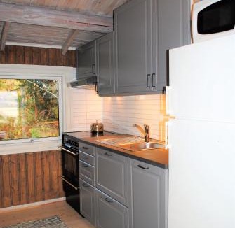 Leksvik Cabin | Grindaplassen