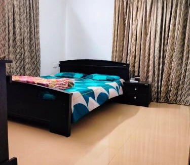 Puthenthope House | Gripzy Serene Abode-Kazhakuttam