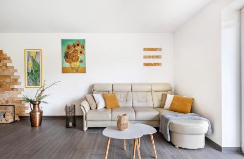 Beselin House | Großes Ferienhaus Im Grünen -