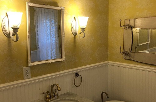 Grosse Pointe House | Grosse Pointe Farms, turn-of-the-century, renovated, Period House, furnished