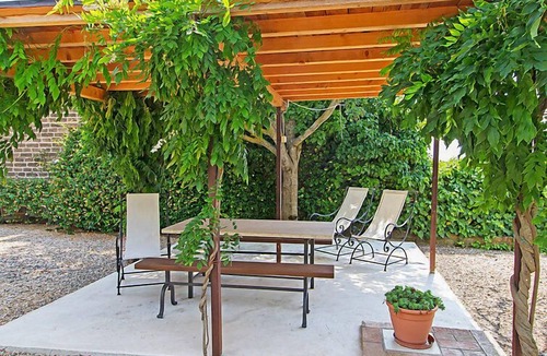 La Cava House | Grotte Rosse by Interhome