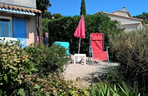 Les Issambres Apartment | Ground Floor Apartment With Sea Views and Garden + Swimming Pool