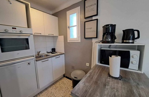 Marseillan Plage Apartment | Ground floor 2-room apartment near beach with terraces and parking