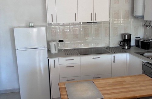 Estrella del Mar Apartment | Ground floor apartment with 20m shared, key-only-access pool directly in front.