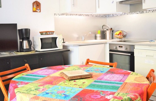 Cavaliere Apartment | Ground Floor Apartment: Terrace, Pool, Close to Beach - Le Lavandou