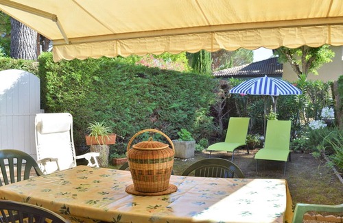 Cavaliere Apartment | Ground Floor Apartment: Terrace, Pool, Close to Beach - Le Lavandou