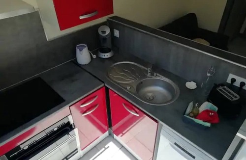 Espartignac Apartment | Ground floor country apartment 2min from UZERCHE