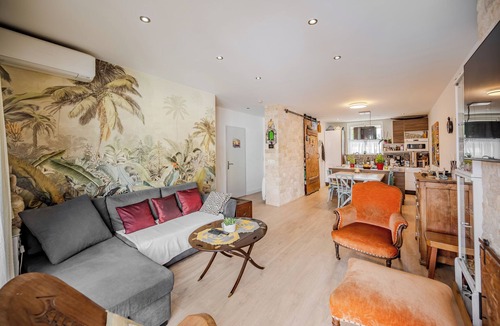 Toulon Apartment | Ground Floor of a Villa in Toulon - Private Pool