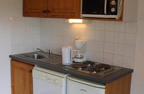 La Joue du Loup Apartment | Ground floor, view mountain, tv, 27m², La Joue du Loup