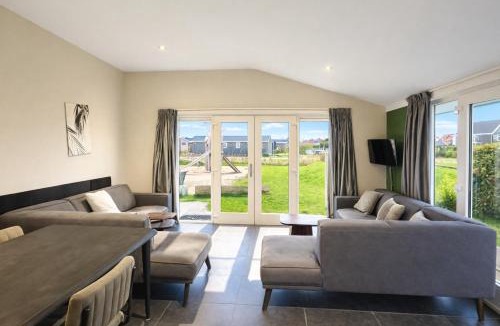 West-Graftdijk House | Group accommodation De Beemster with Sauna | 14 persons