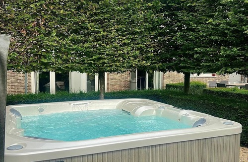 Voort House | Group accommodation in Borgloon Hof Van Kalenberg