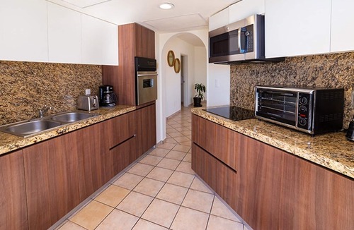 Los Cabos Apartment | Group-Friendly 3-Bedroom at Villa del Palmar Cabo-Resort Amenities Included