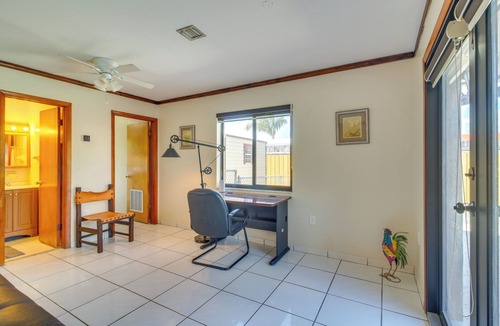 Tamiami House | Group-Friendly Miami Getaway 2 Mi to FIU
