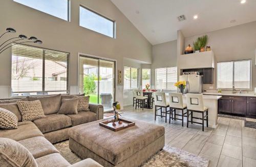 Rovey Farm Estates House | Group Fun in Glendale! Getaway w/Private Pool