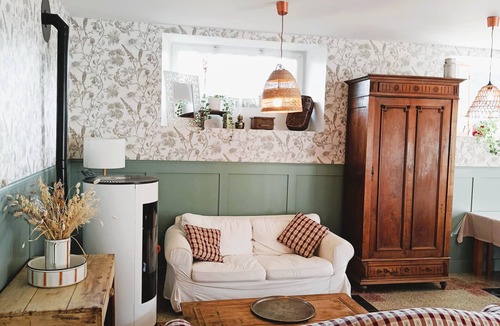 Le Chambon-sur-Lignon House | Group gîte with single rooms, no dormitories, in the heart of nature.
