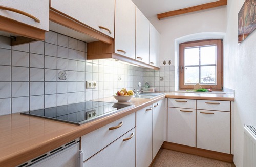 Reith im Alpbachtal Apartment | Group home on a farm only 80 m from the ski bus