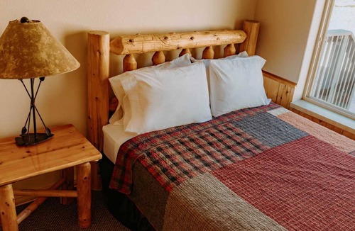 Puposky Villa | Group Lodging in Minnesota's Northwoods - Perfect for Reunions