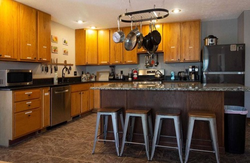 Bloomington House | Group Retreat - Sleeps 20-50 with Pool, Hot Tub, Cabins & Camping, partially ADA compliant