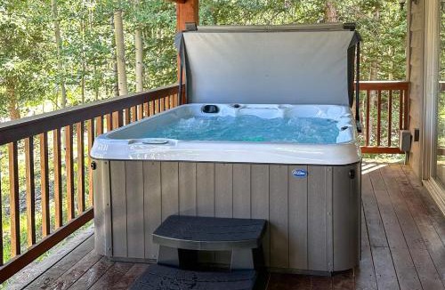 Brian Head House | Group Ski Getaway Near the Base of Chairlift 8!