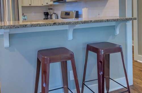 Hope Gardens House | Groups Welcome | Pet-Friendly Near DT Nashville