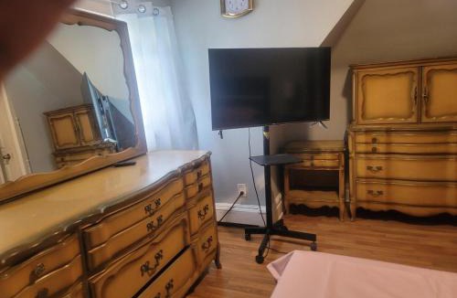 Irvington House | Grove 125