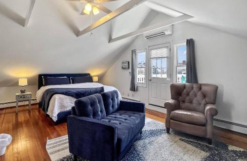 West Haven House | Grove Place Beach Bungalow