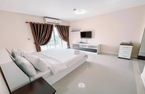 Khanna Yao Hotel | Grow Residences