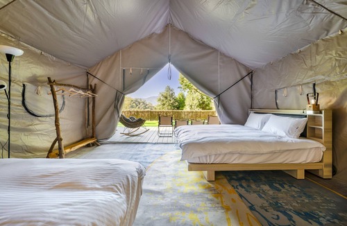 Dahu Bed & Breakfast | Grow Tree Glamping