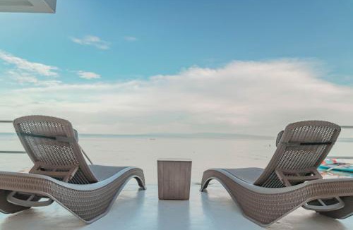 Oslob Hotel | GT Seaside Inn