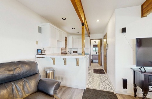Gualala House | Gualala ocean-view home with private hot tub, dogs welcome