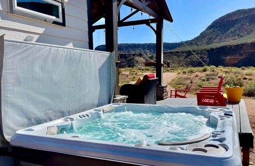 Virgin Cabin | Guardian Angel Tiny House near Zion National Park