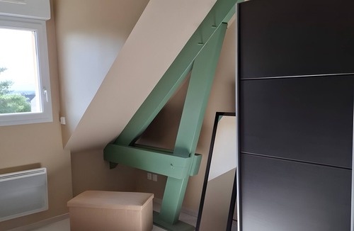 Chateau-Gontier House | Guest Rooms - La Capucine