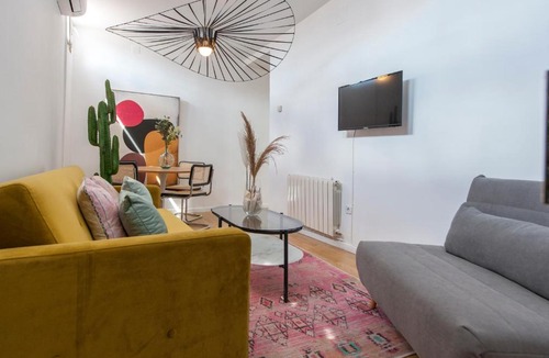 Embajadores Apartment | Guernica I